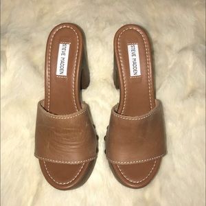 Steve Madden Islandia Wedges 💛